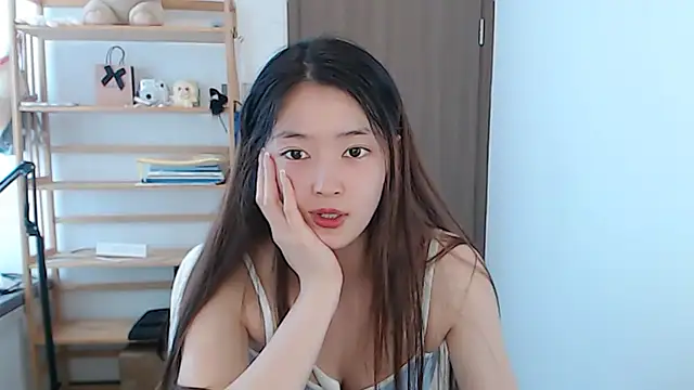 Mimi-cnbaby Chat XXX in diretta