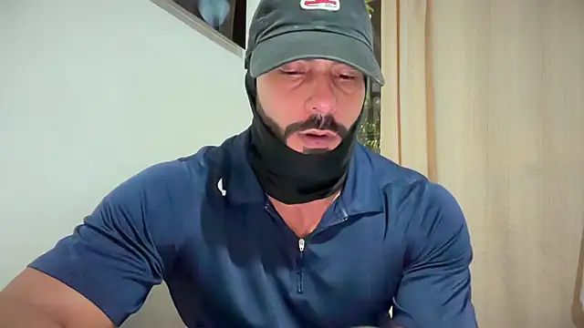 romeolovedark লাইভ XXX চ্যাট