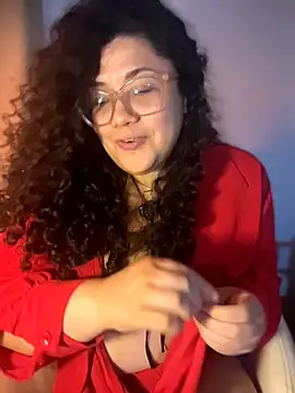 VanesssaMilf_ Adlı Modelin Canlı XXX Sohbeti