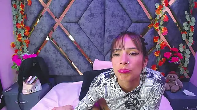 دردشة Avi_Thomsonn الجنسية المباشرة