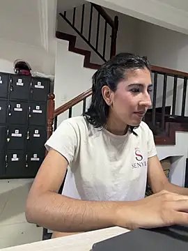 Chat XXX en directo de Violet_rousse7