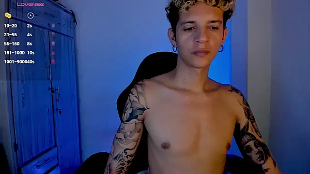 tylernova লাইভ XXX চ্যাট