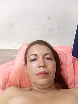 celeste_kiss_'s Live XXX Chat