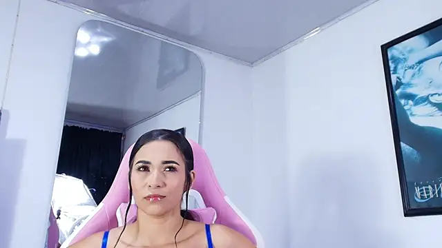 แชท XXX สดของ GraceWallace_