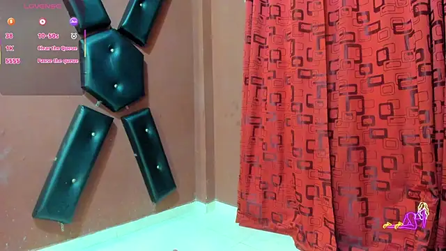 Chat XXX Live KarinaSimonz