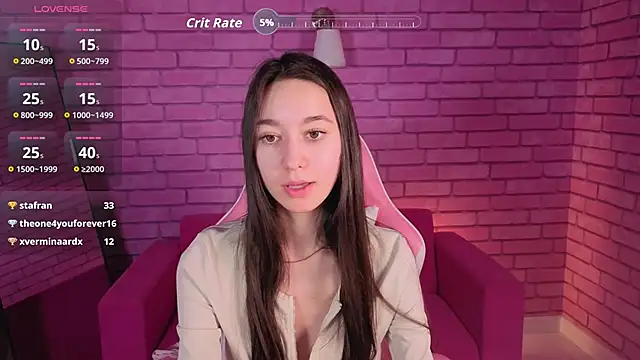 Nicole_Brownie Chat XXX live