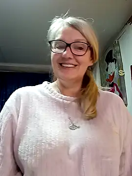 irinamaux's Webcam Show