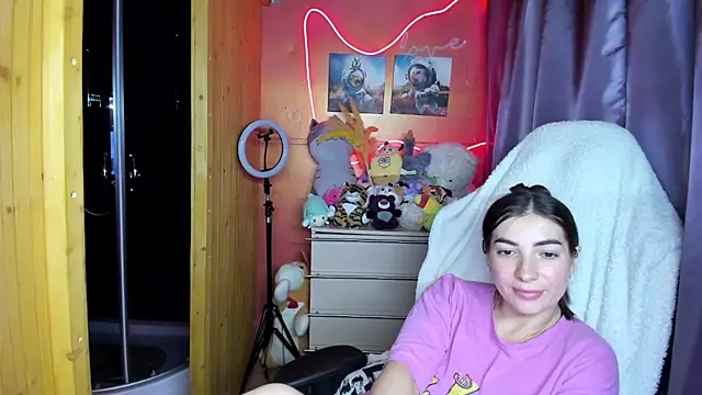 Fiery_Brunette_ Obrolan Langsung XXX