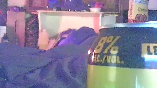 Czat XXX na żywo – GUAPAN3S3_FIR3