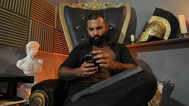 Czat XXX na żywo – BeardAndrew