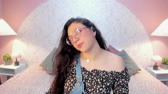 Czat XXX na żywo – Angelie_Rosebrm