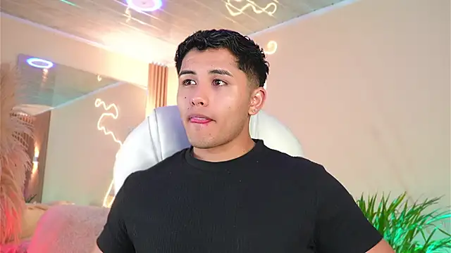 โชว์เว็บแคมของ MatiasKorn