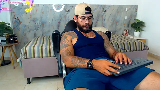 Chatroom XXX en direct de hanz_col