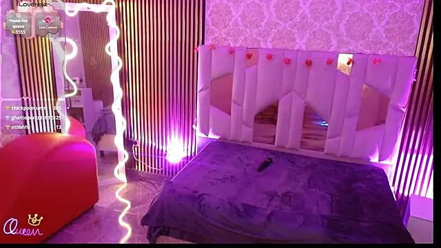 Rosalind_tay's Live XXX Chat