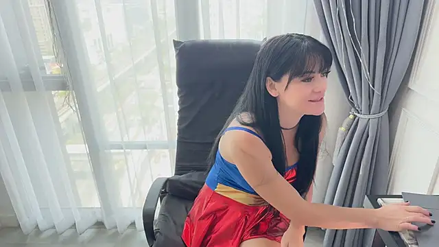 Show modela Hella_Hardcorre na web-kameri