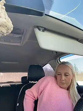 แชท XXX สดของ MerlinDave