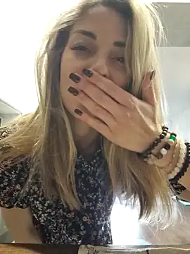 Anna_Nights 即時 XXX 聊天