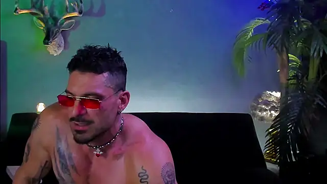 dennis_cox1 网络视讯表演