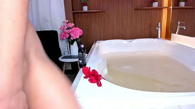 Esmeralda_carrascal Chat XXX in diretta