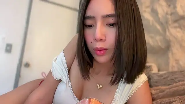 GenesisCastillano live XXX chat