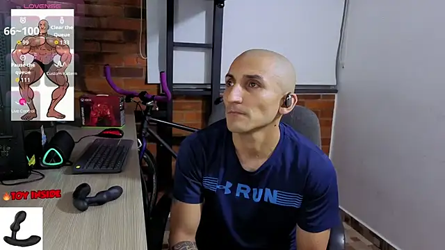 Marck_Muscle Webcam-Show