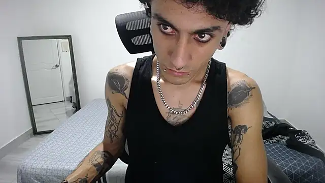 Вебкам-шоу present_the_magic