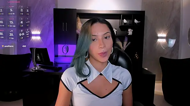 KayraLanne's Live XXX Chat