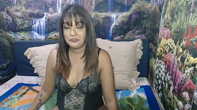 indianaqua's Live XXX Chat