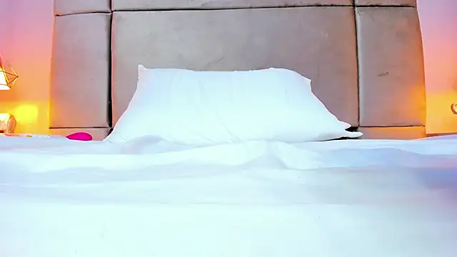 isabel_sofiaa Adlı Modelin Canlı XXX Sohbeti