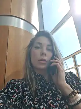 Chat +18 de Anna_Nights ao vivo