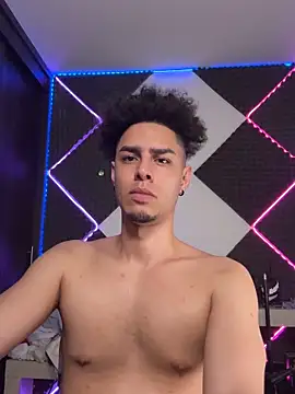 bigryann23 라이브 XXX 채팅