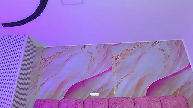 emmacurvy 现场XXX聊天