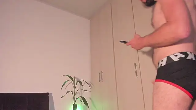 Erickpritz_xh 在線直播表演