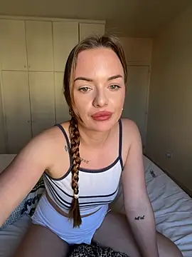 Chat XXX en directo de ElenaRebelle