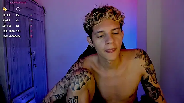 XXX chat uživo modela tylernova
