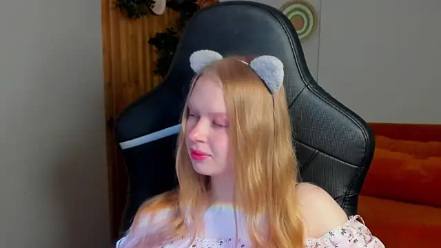 دردشة BellaVenatrix الجنسية المباشرة