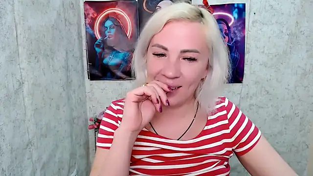 EmmaCat_ Live XXX-chat