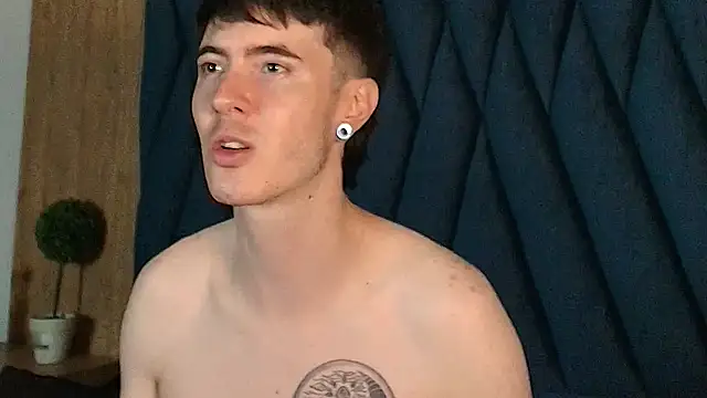 XXX chat uživo modela lio____