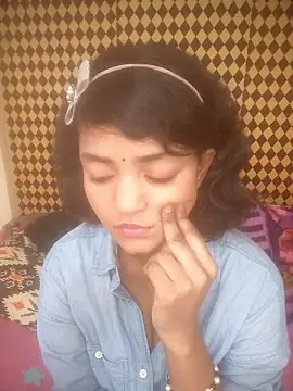 Freakingromance 现场XXX聊天