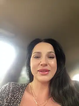 Show modela Roxana-Sexy na web-kameri