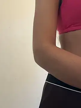 Sexy_Ahana: διαδικτυακό σόου στην κάμερα