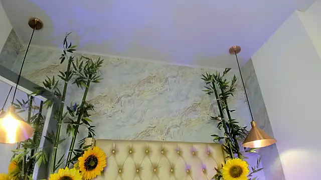 LittleeJaz's Live XXX Chat