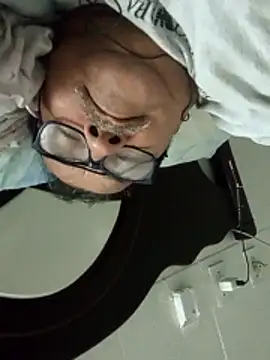 XXX chat uživo modela Misterymem63