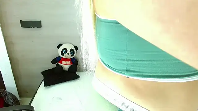 natashaislerxxx's Live XXX Chat