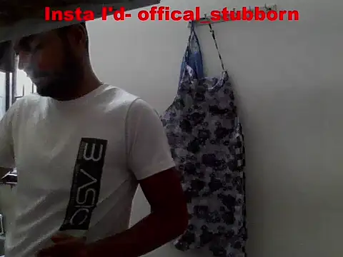 Chat +18 de Stubborndesiboy ao vivo