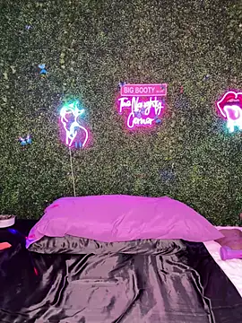 Czat XXX na żywo – RenaThickAss