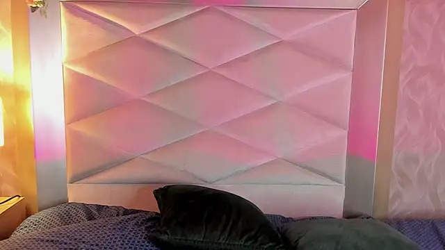 DannyRouds' Live XXX Chat