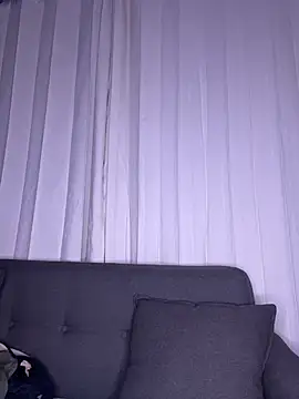 baby_akuma – Naživo XXX chat