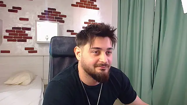 Show modela JalenPen na web-kameri