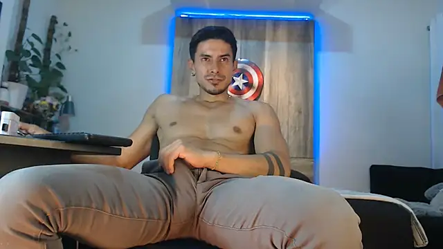 Andrew_4_ Show Webcam